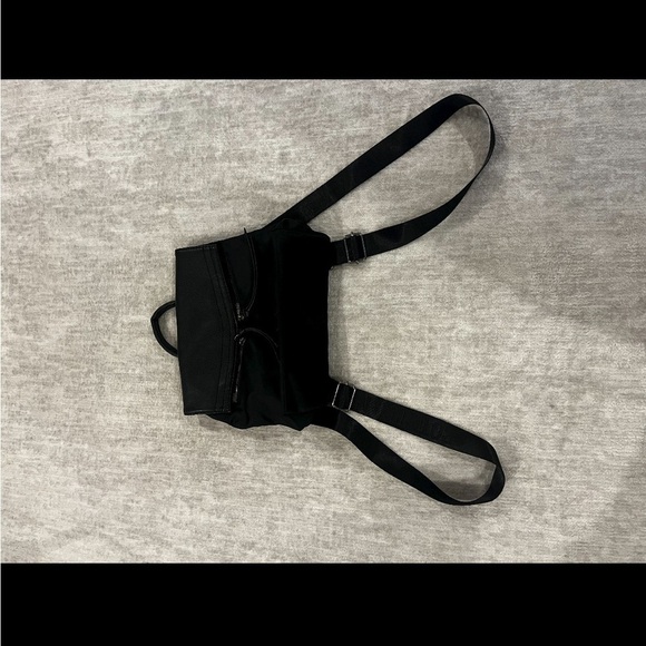 BOTKIER NEW YORK Trigger Backpack - Picture 6 of 8